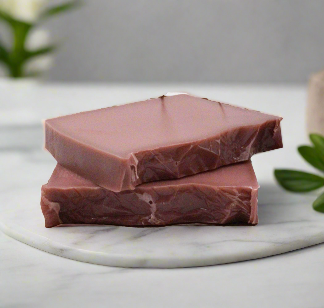 Raspberry Delight Soap Bar – Raspberry & Vanilla Cupcake Scent