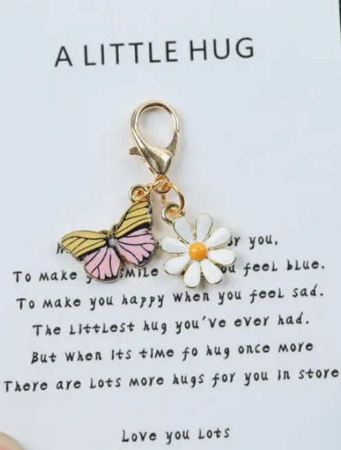 🦋 A Little Butterfly Daisy Pocket Hug