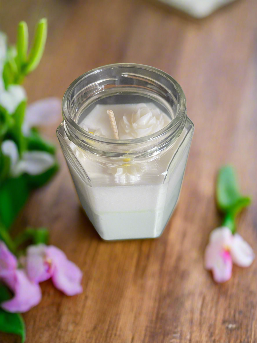 Personalised Daisy topped candle