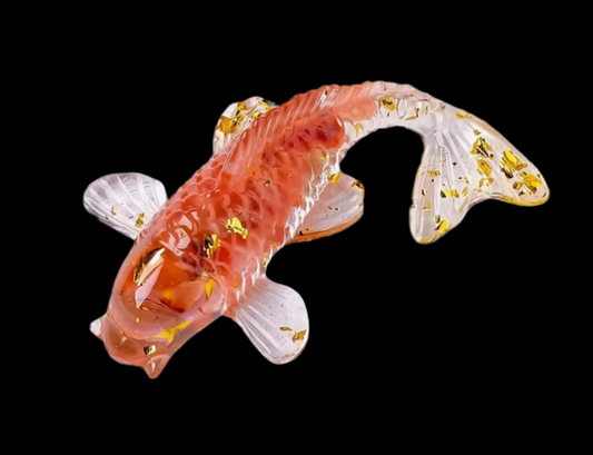 Carnelian Crystal Chip Koi Fish – Handcrafted Resin Ornament (6cm)